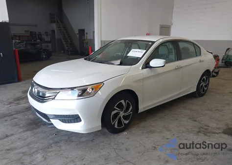 2016 Honda Accord Lx z USA, uszkodzony, nr VIN 1HGCR2F39GA035416